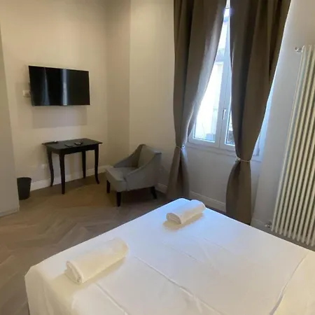 Apartment Pm 57 Via Vittorio Locchi Florence